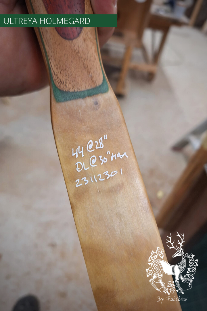 HOLMEGARD LONGBOW BY ULTREYA: THE CESAIR 44 LBS-longbow-Ultreya-Fairbow