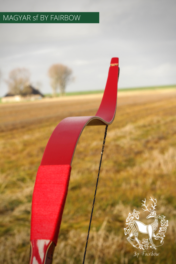 MAGYAR SF, RED GLASS AND SUPERCORE, HORSEBOW 30 LBS @ 28 INCH-Bow-Fairbow-Fairbow