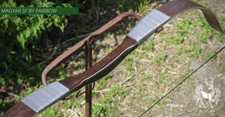 MAGYAR SF, SMOKED PADOUK GLASS AND SUPERCORE, HORSEBOW 32 LBS @ 28 INCH-Bow-Fairbow-Fairbow
