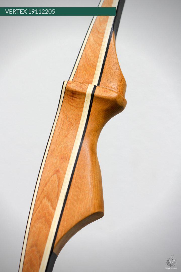 THE VERTEX BOW 68" BLACK 43 LBS @ 28 INCH RH-Bow-Fairbow-Fairbow