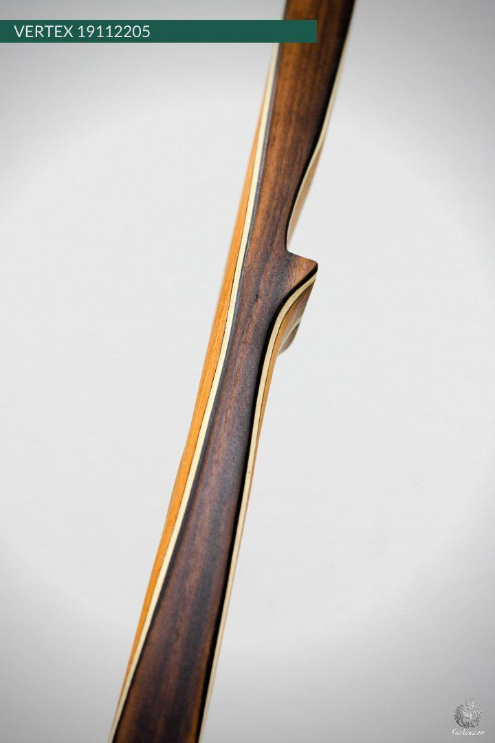 THE VERTEX BOW 68" BLACK 43 LBS @ 28 INCH RH-Bow-Fairbow-Fairbow