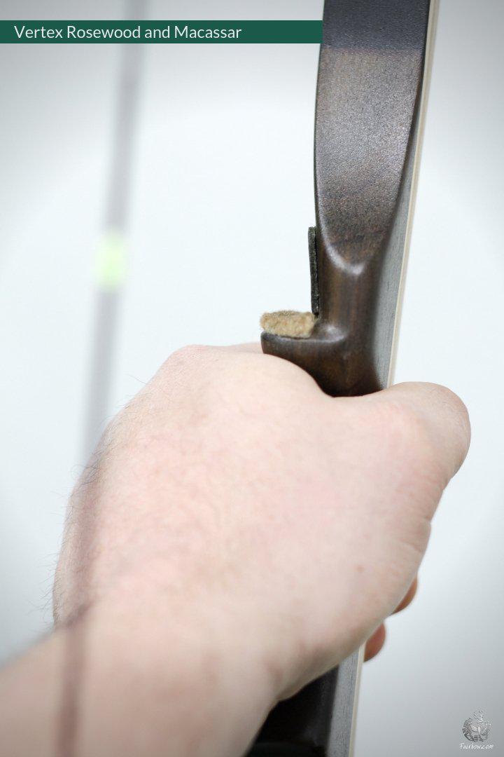 THE VERTEX BOW R-D 68" ROSEWOOD AND BLACK BAMBOO-GLASS 44 LBS @ 28 INCH RH-Bow-Fairbow-Fairbow