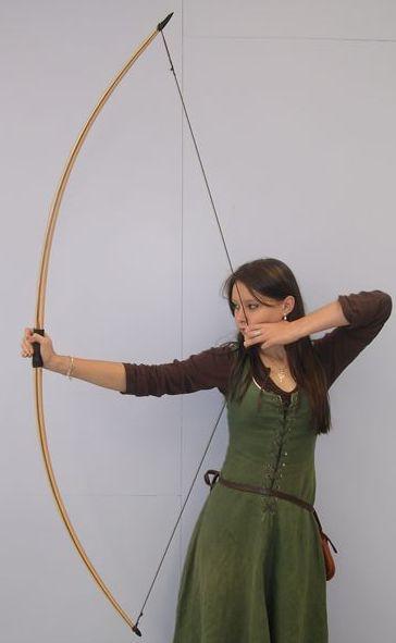 The Flagella Dei trilaminated English longbow available in set as well The Flagella Dei trilaminated English longbow available in set as well